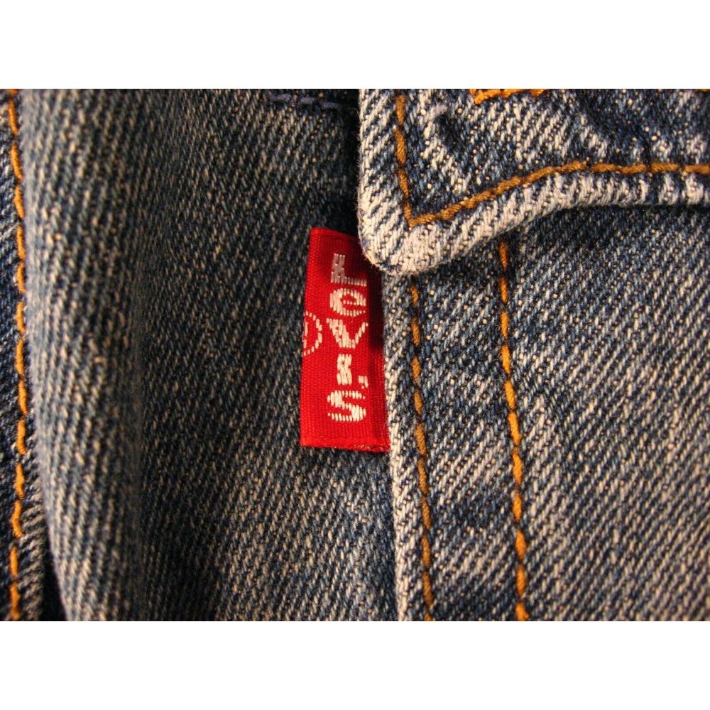 LEVI'S 542 Womans JEAN SHORTS Cut Off 14M Blue Denim Red Tab - Picture 9 of 11
